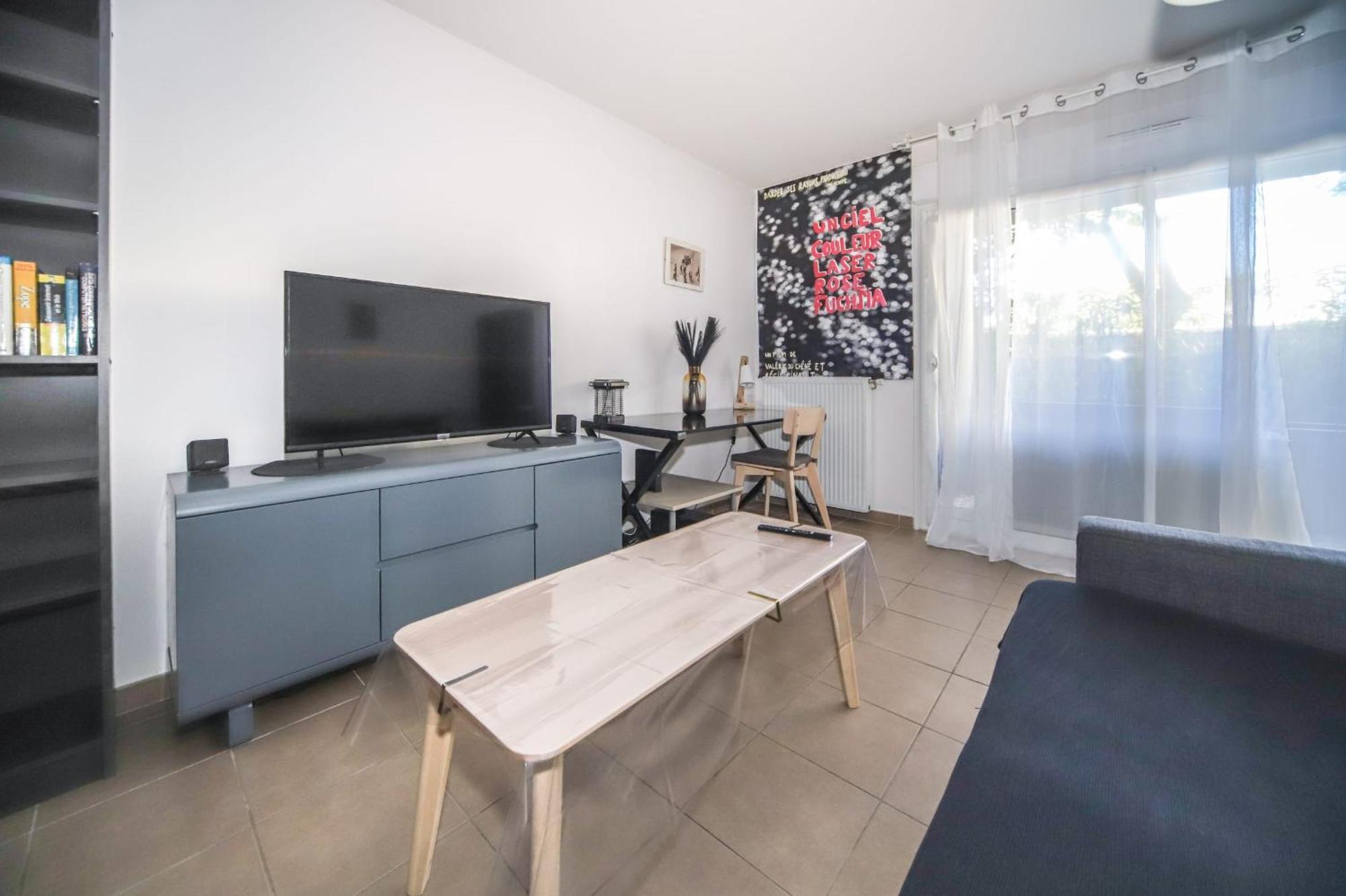 T2 Florescence Proche Montpellier Parking Castelnau-le-Lez Dış mekan fotoğraf